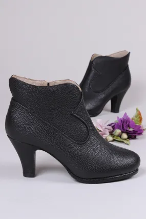 1950s style high heel ankle boots with woolen lining - Black - Laura