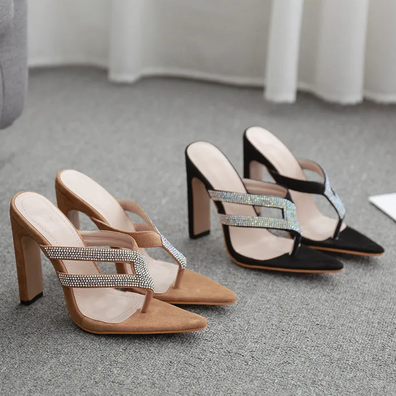 Cool slippers with diamond tip and square heel