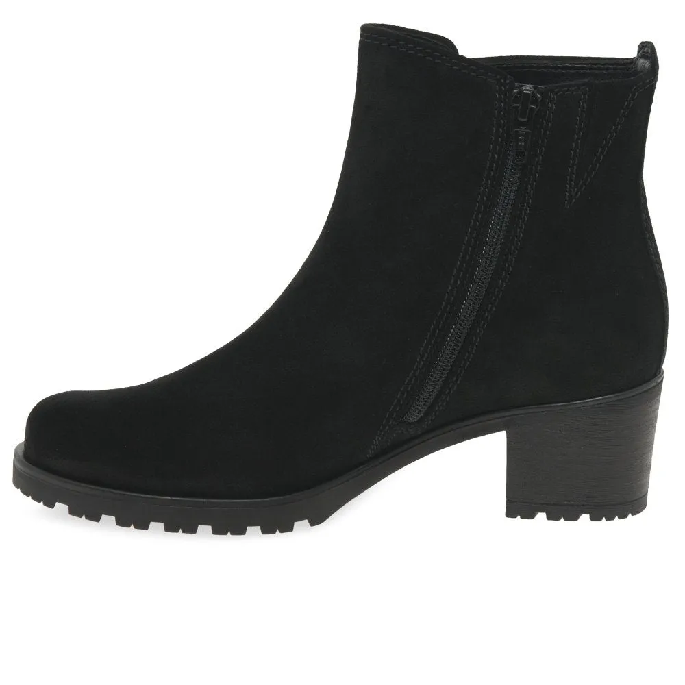 Gabor Delight 52.800.47  Women's Ankle Boots - Black