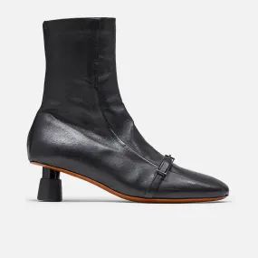 INJY, black || OUTLET