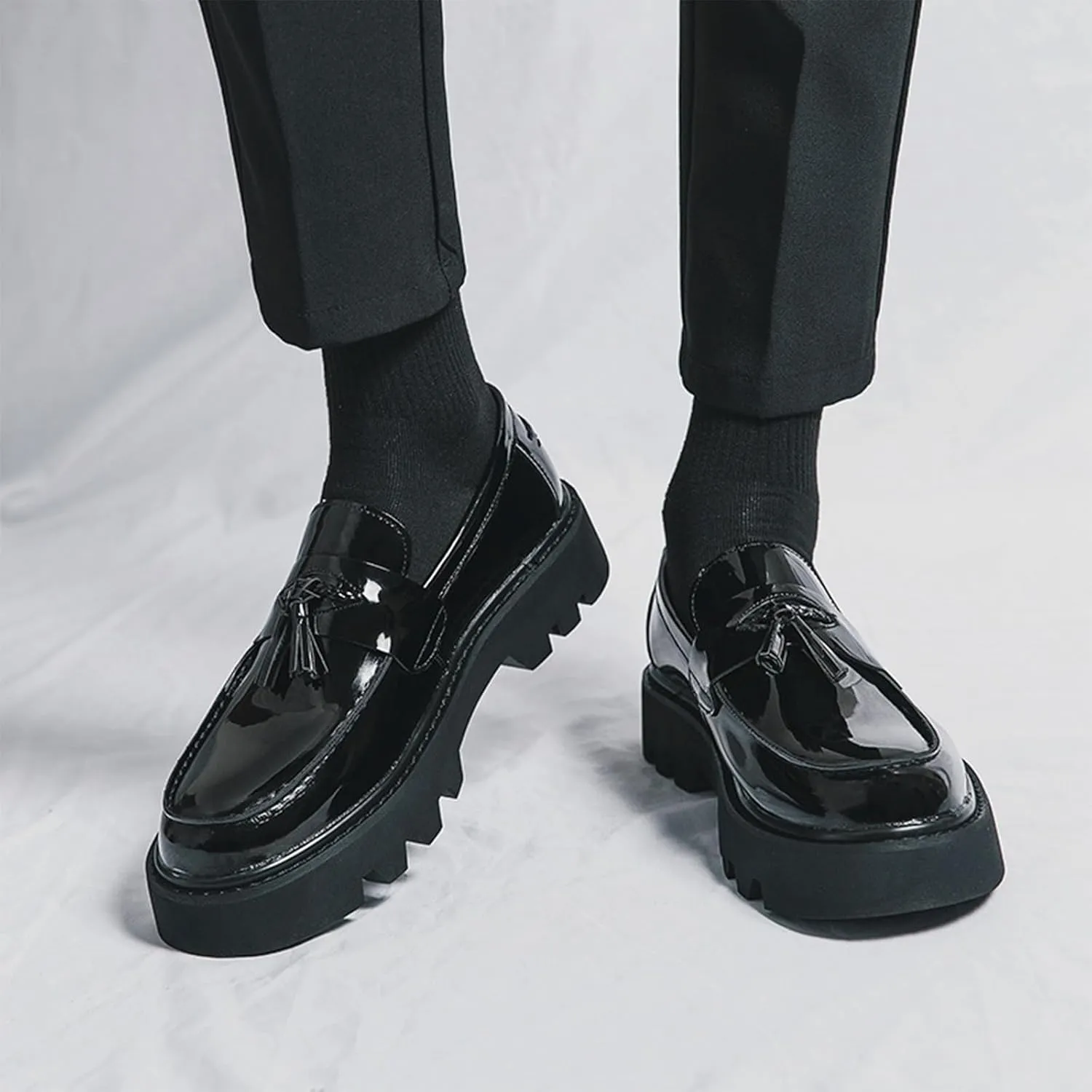 Men's Patent Leather Platform Slip-On Loafers with Tassel Classic Round Toe Non-Slip Lug Sole Casual Business Work Dress Shoes