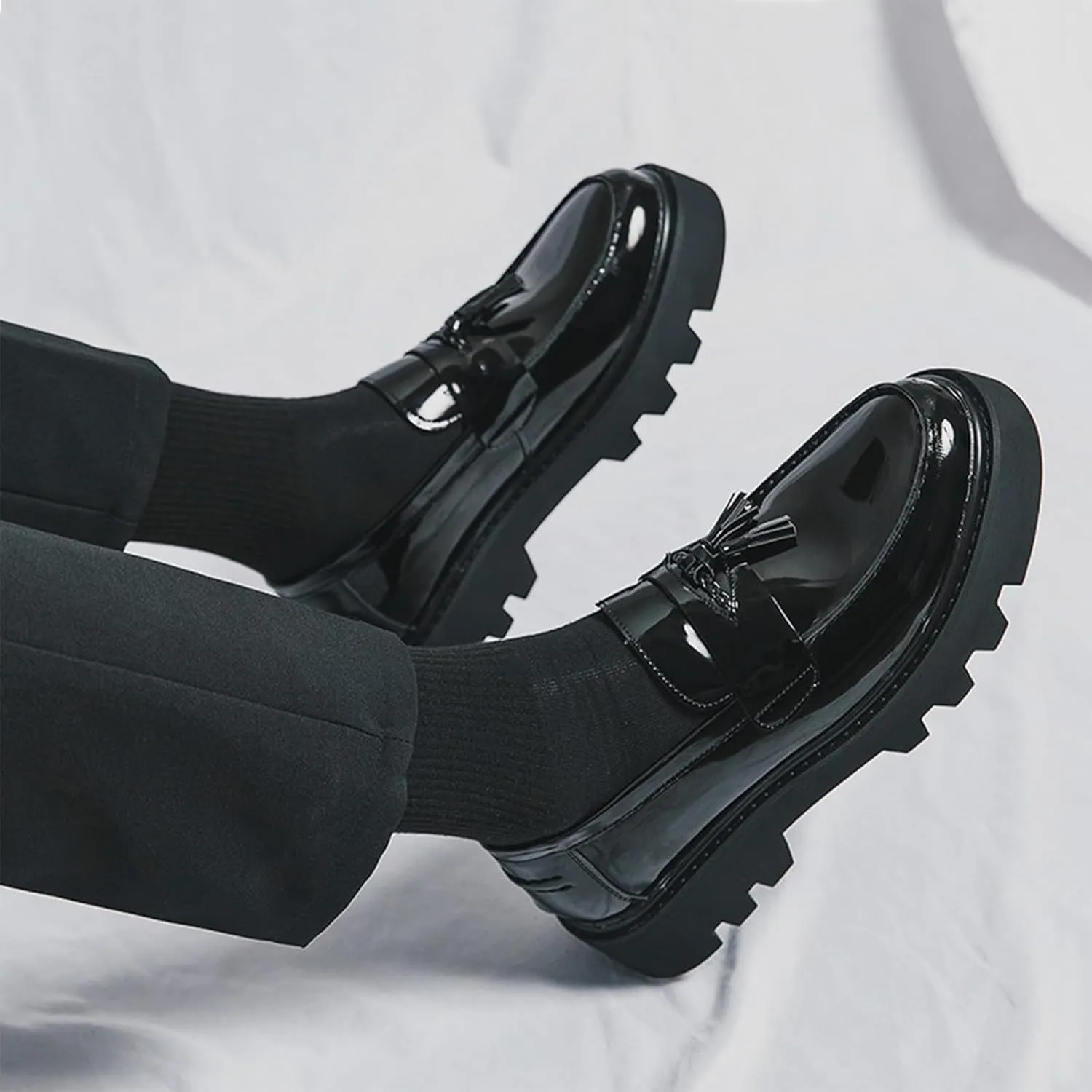 Men's Patent Leather Platform Slip-On Loafers with Tassel Classic Round Toe Non-Slip Lug Sole Casual Business Work Dress Shoes